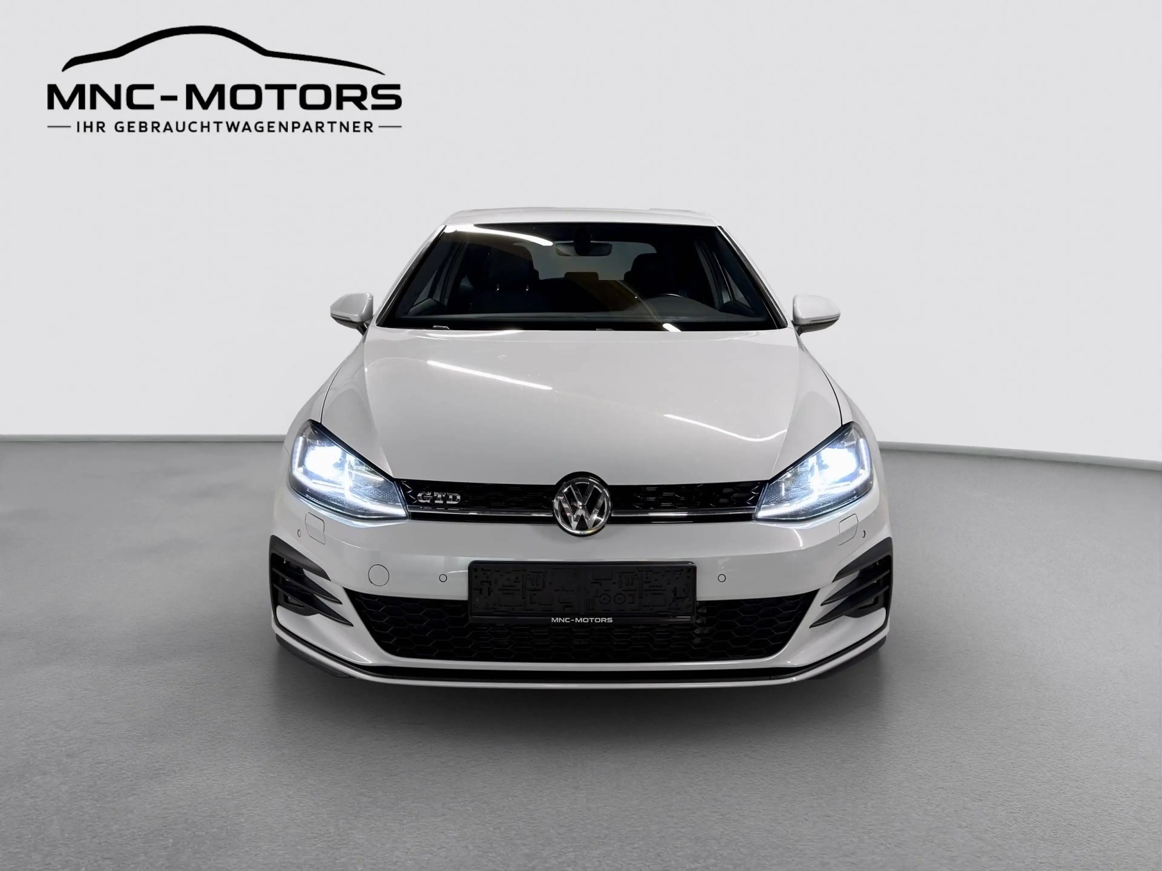 Volkswagen Golf GTD 7.5 - 2,0 TDI DSG Facelift | LED | VIRTUAL COCKPIT | ACC | SPORT — photo 2