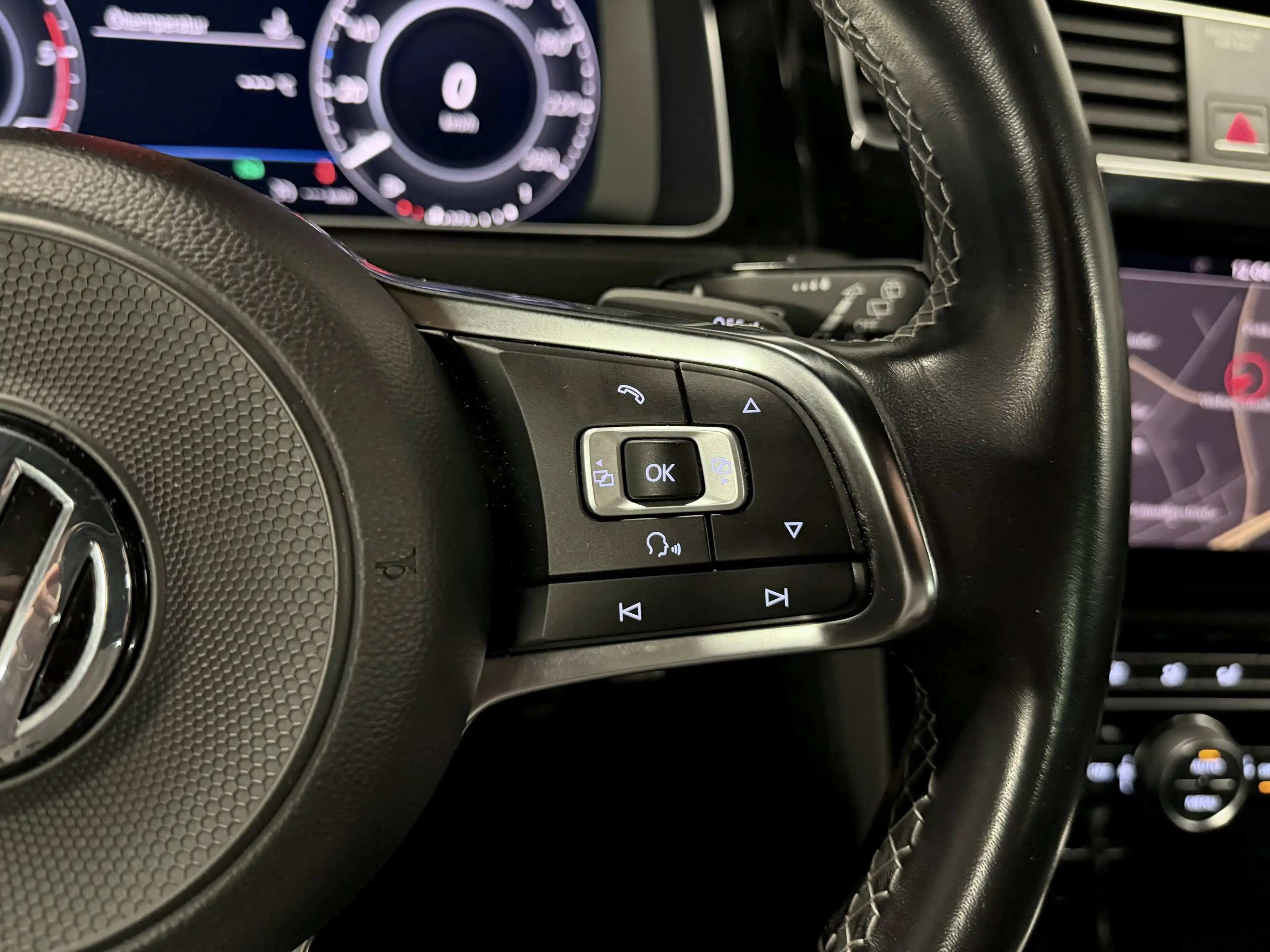 Volkswagen Golf GTD 7.5 - 2,0 TDI DSG Facelift | LED | VIRTUAL COCKPIT | ACC | SPORT — photo 15