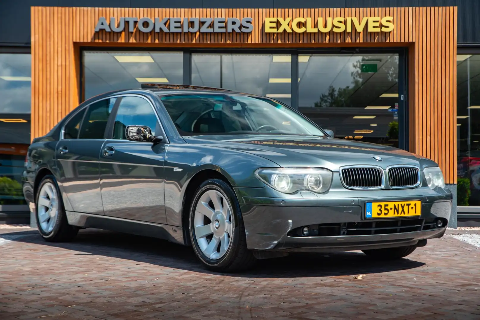 BMW 735 7-serie 735i Schuifdak Leer Cruise Clima Softclose Grau - 1