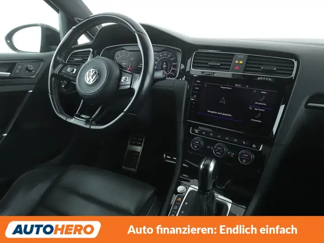 Volkswagen Golf view 13