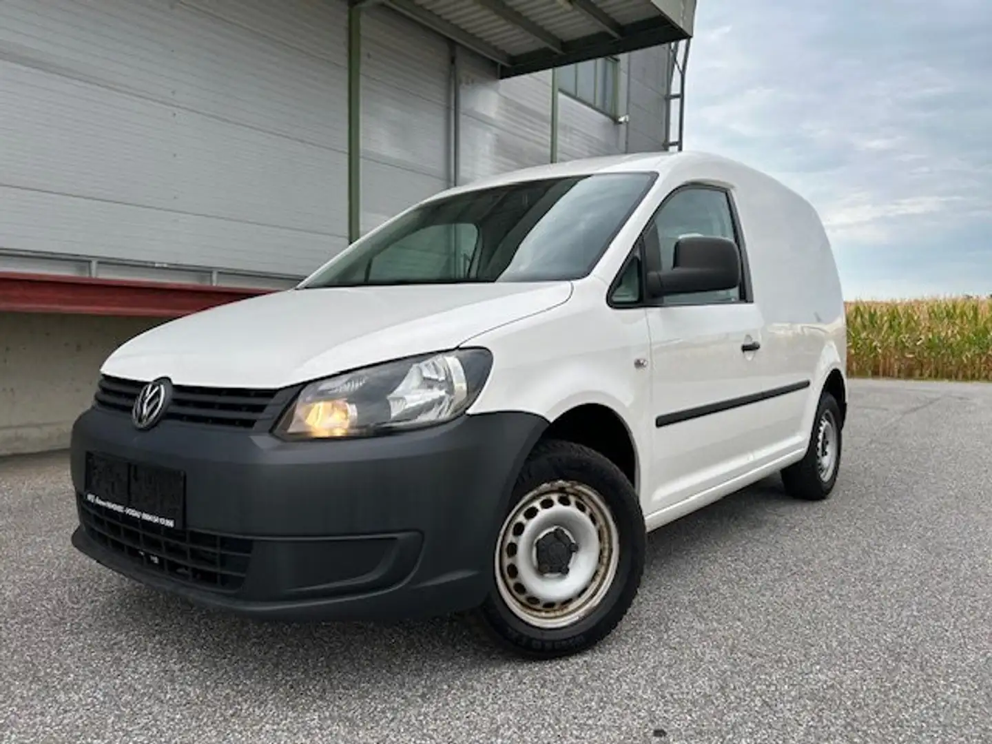 Volkswagen Caddy 1,6 TDI BMT Kasten, Weiß - 1