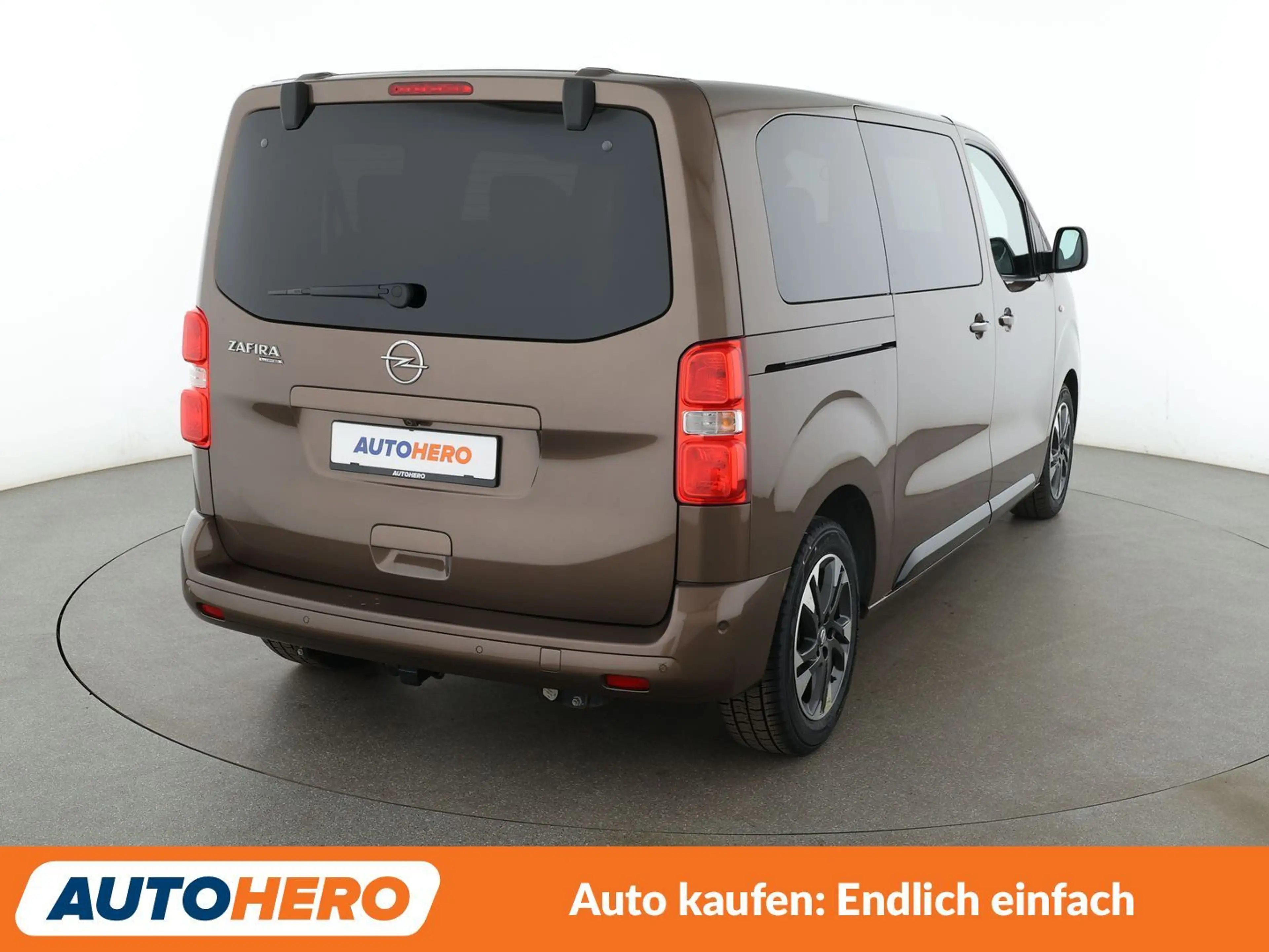 Opel Zafira Life 2.0 CDTI M INNOVATION L2 Aut.*NAVI*BiXENON*CAM* — photo 6