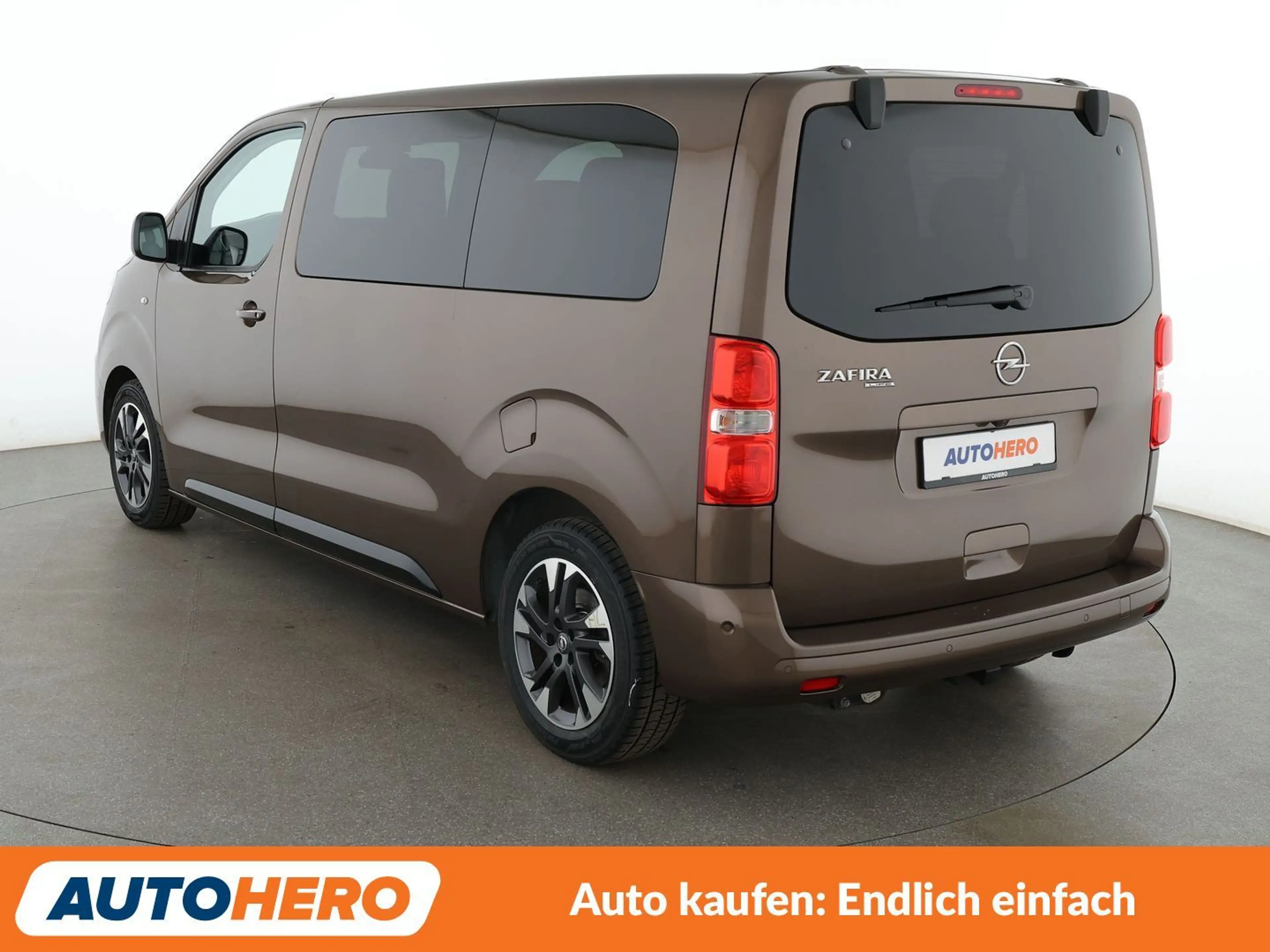 Opel Zafira Life 2.0 CDTI M INNOVATION L2 Aut.*NAVI*BiXENON*CAM* — photo 4
