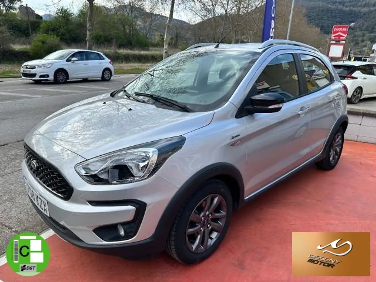 Ford Ka/Ka+ Ka+ 1.19 Ti-VCT Ultimate Gris - 1