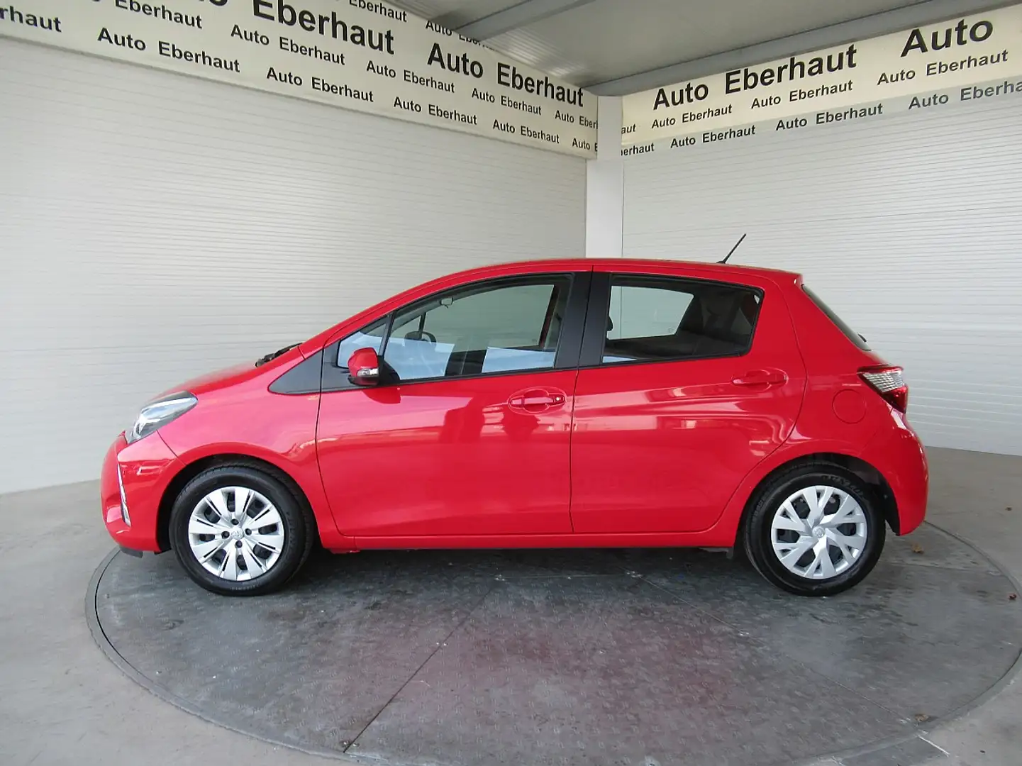 Toyota Yaris 1,0 VVT-i Active *R-Kamera Rouge - 2