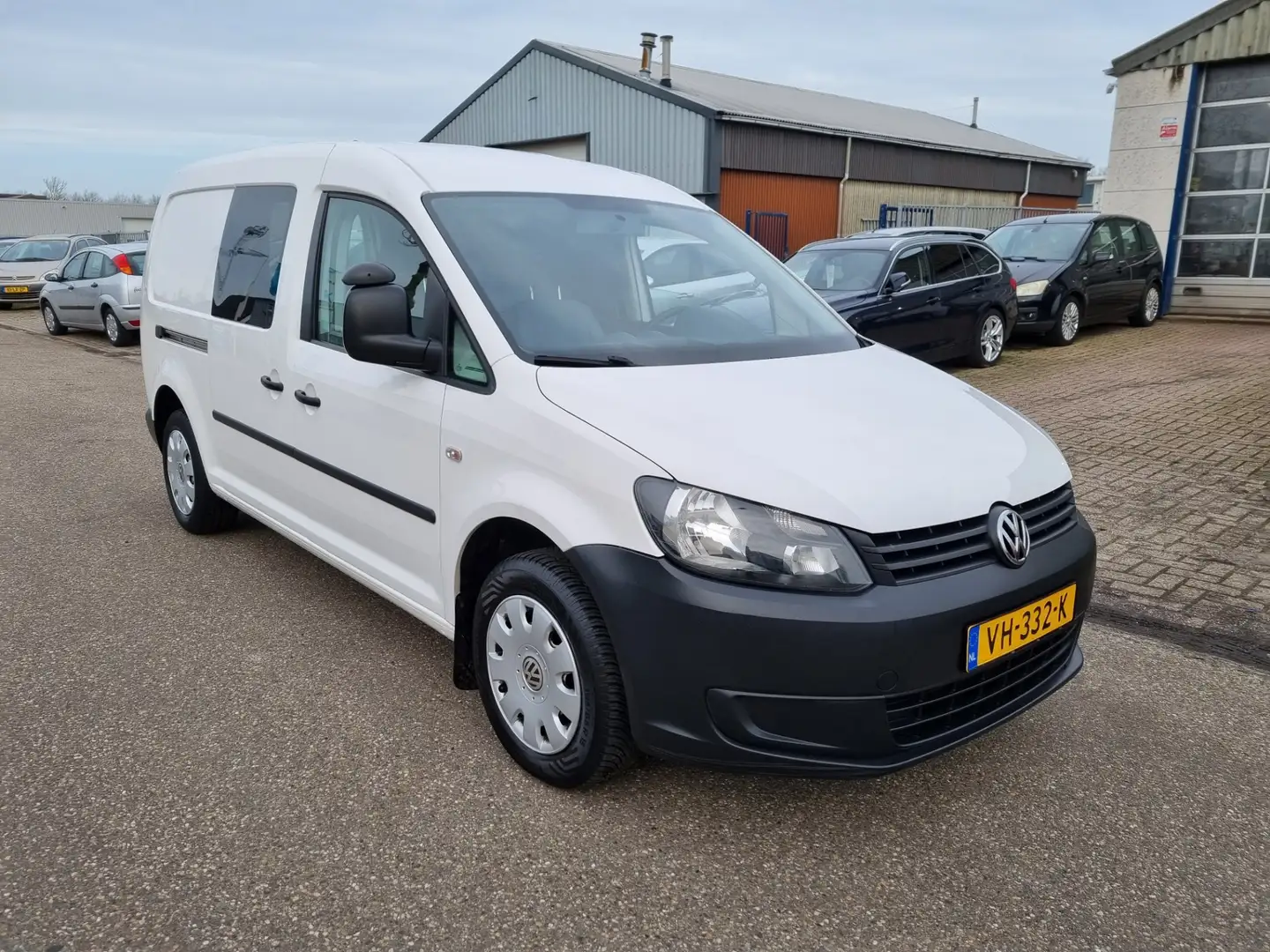 Volkswagen Caddy 1.6 TDI Maxi Bj:2014 NAP! - 2