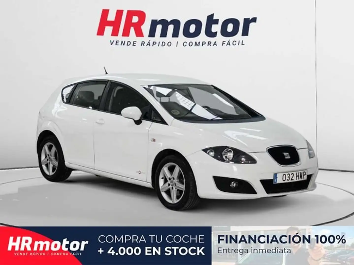 SEAT Leon 1.6TDI CR Reference Copa 90 Blanco - 1