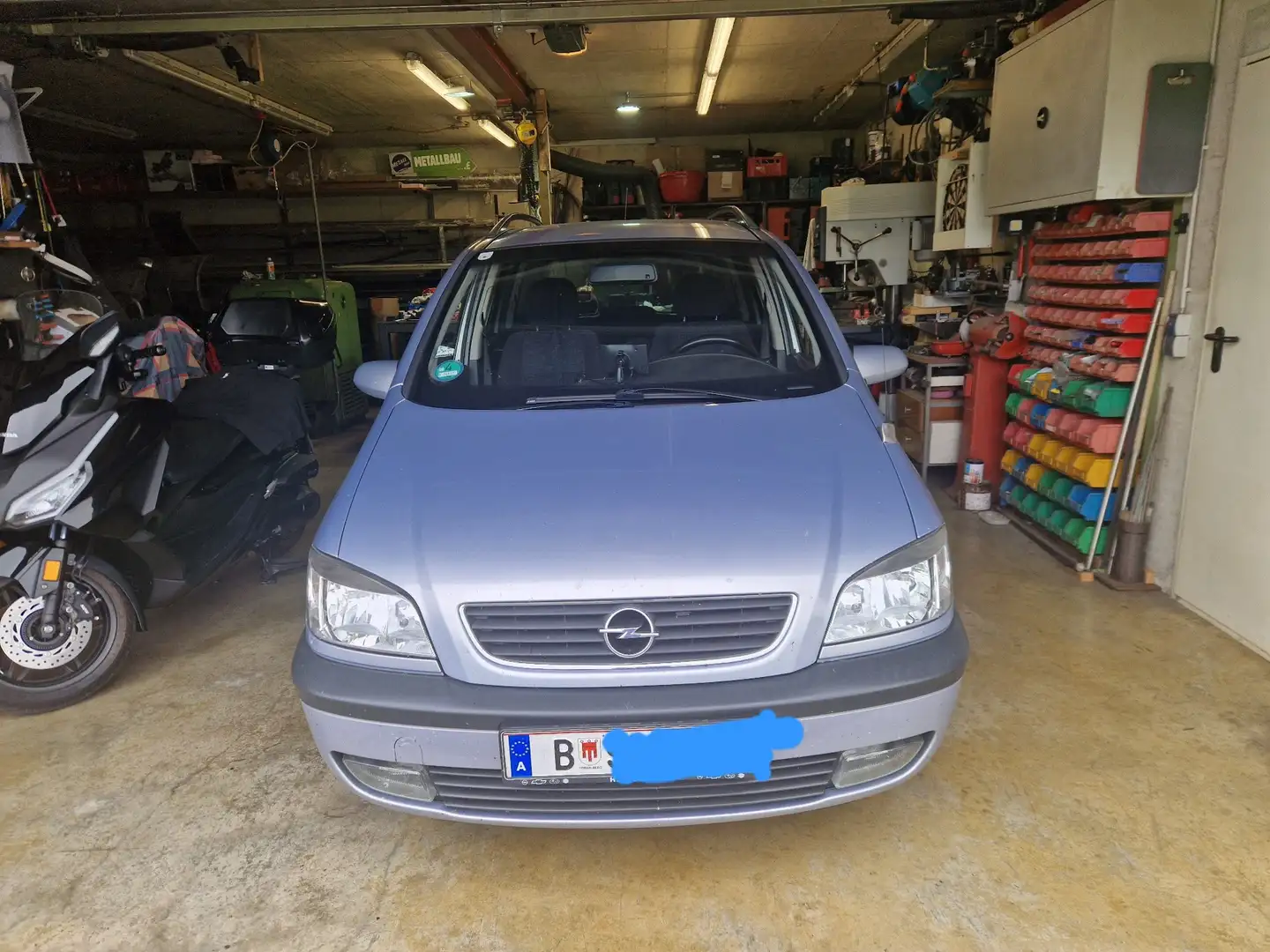 Opel Zafira 1.8 Selection Free - 1
