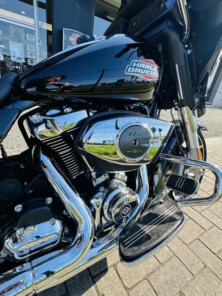 Harley-Davidson Tour Glide - foto 4