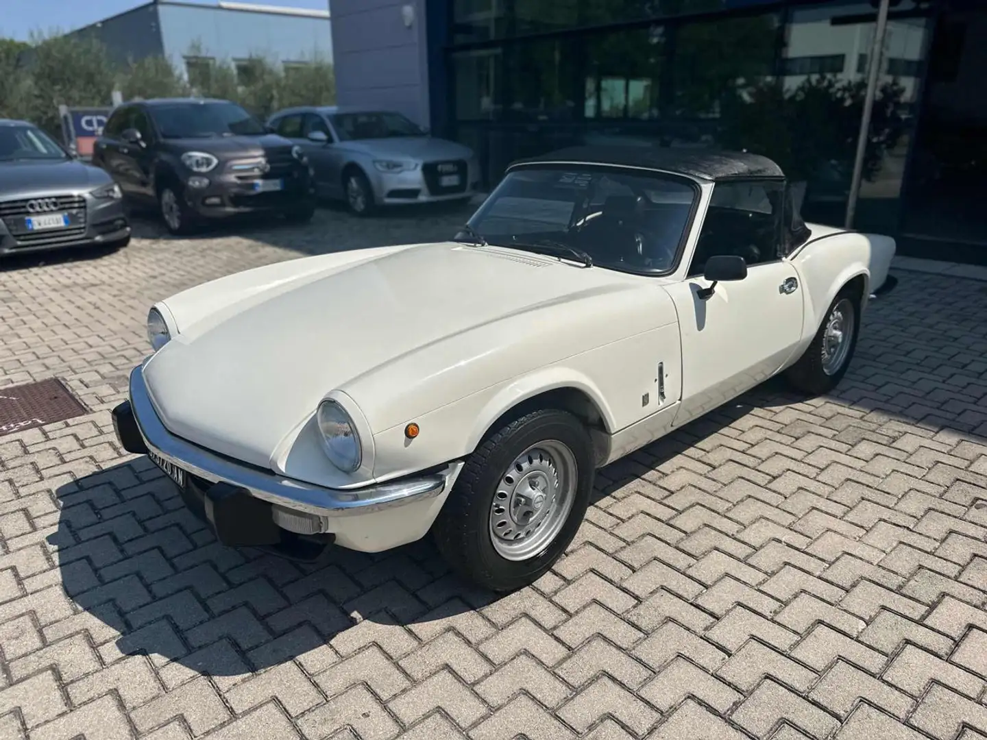 Triumph Spitfire 1500 Bianco - 1