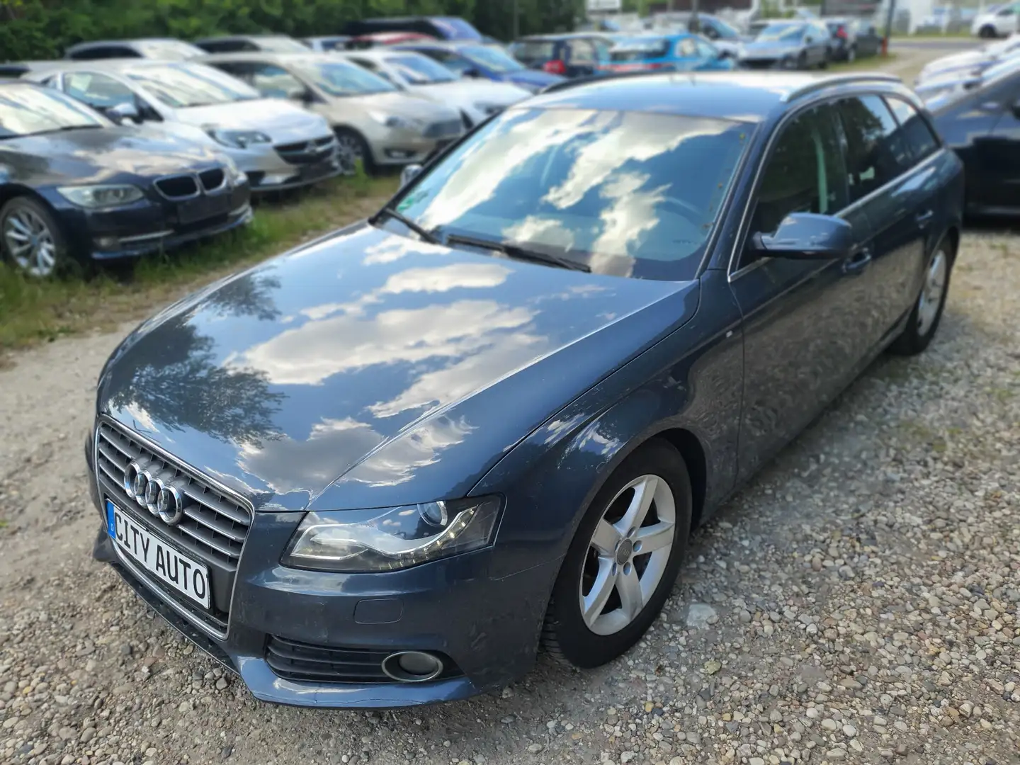 Audi A4 Ambiente Grau - 1