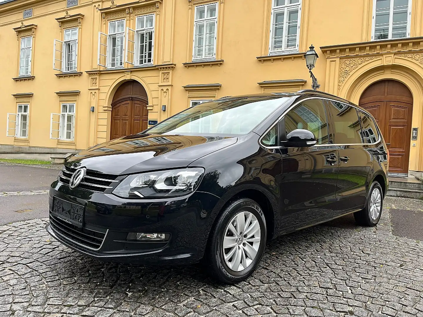 Volkswagen Sharan Family SCR 2,0 TDI 7 Sitze DSG Noir - 2