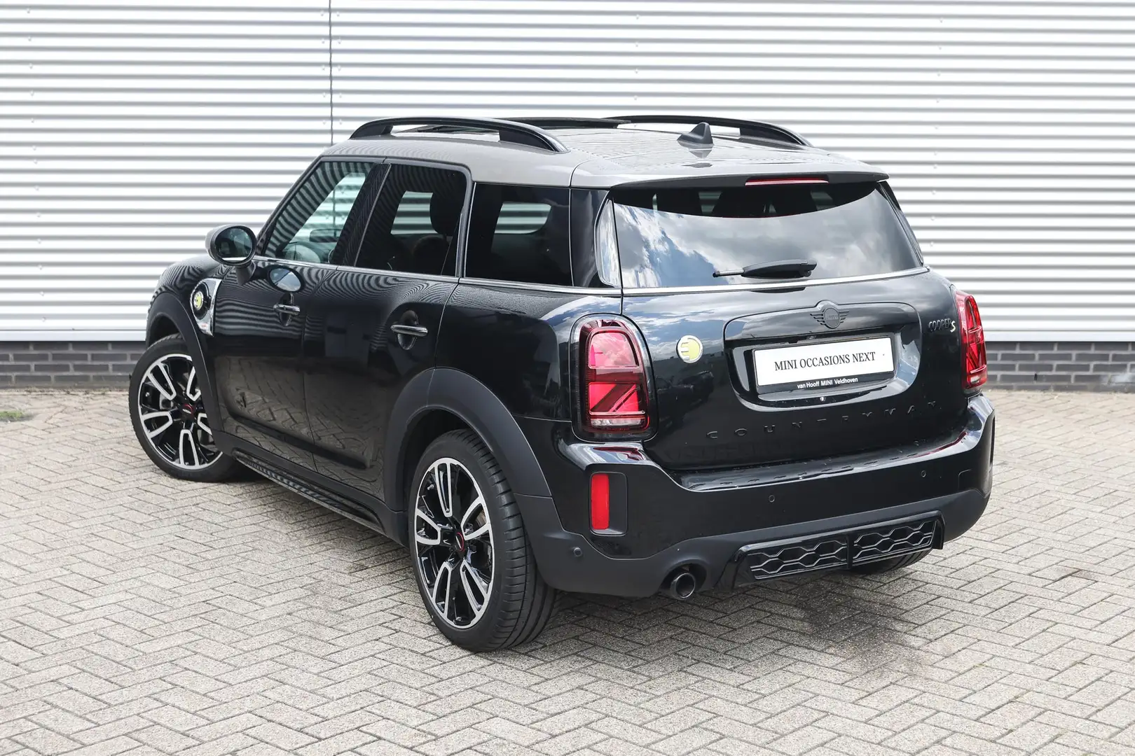 MINI John Cooper Works Countryman SE ALL4 JCW Automaat / Panoramadak / Achteruitrijc Zwart - 2