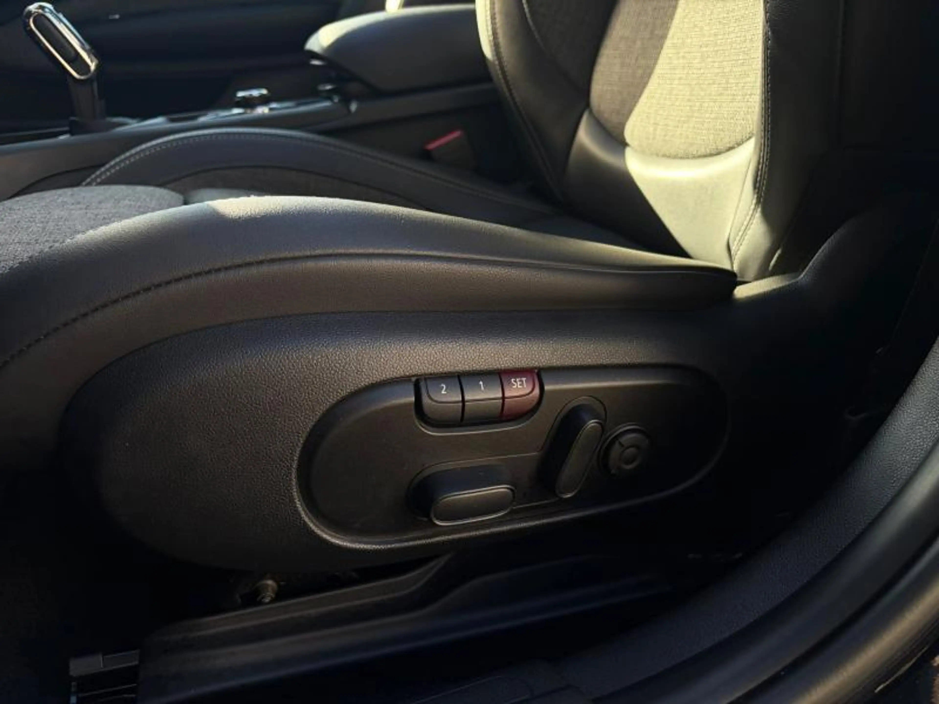 MINI Cooper S Clubman S Clubman ALL4 2.0 192ch/Toit Ouvrant/Camera/Sièg — photo 8