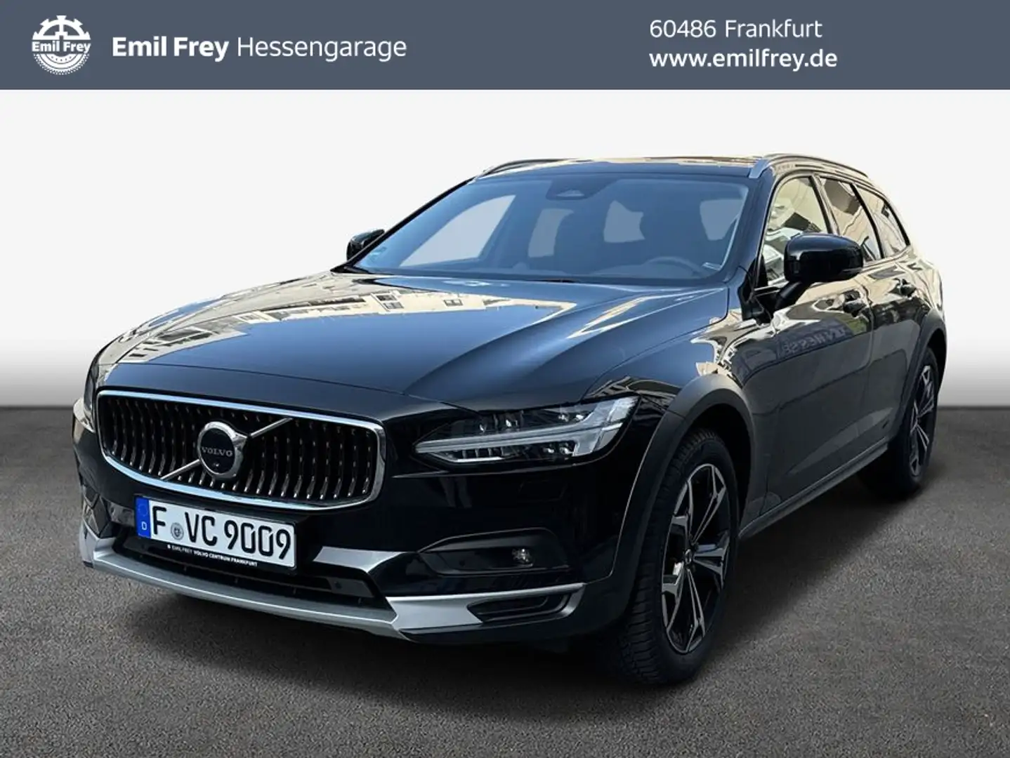 Volvo V90 Cross Country B5 D AWD Ultimate Zwart - 1