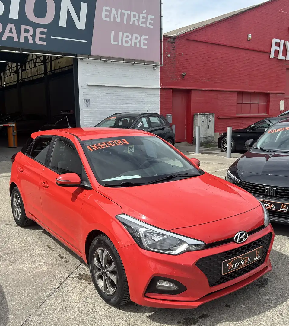 Hyundai i20 Air#1 1.2i 75CV - 1ER PROPRIO - CARNET - Garantie Rouge - 2