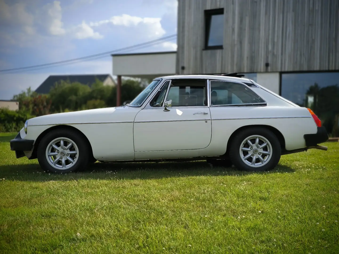 MG MGB MG-B GT Coupe- 79'-Overdrive/Webasto Blanc - 2