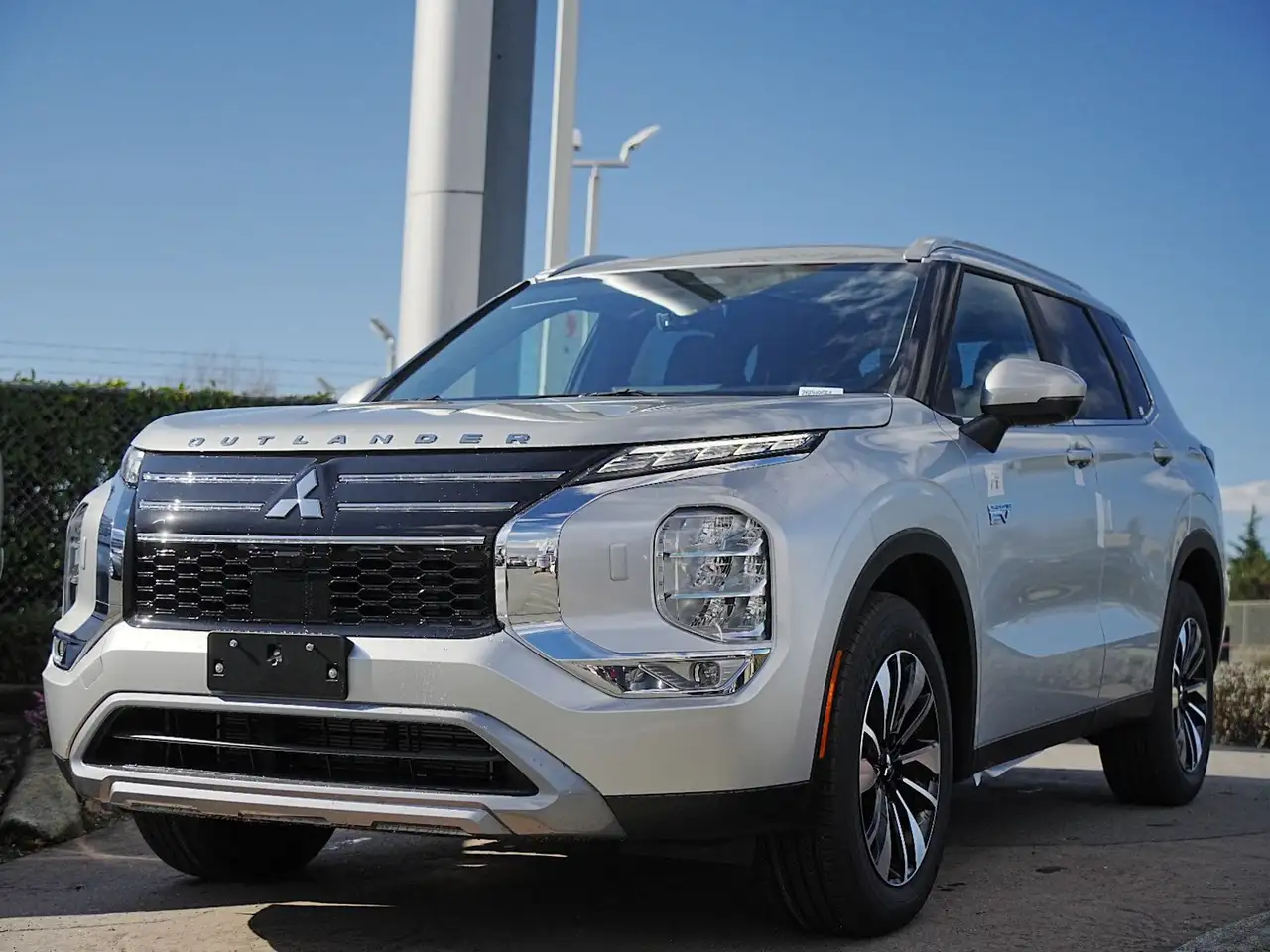 Mitsubishi Outlander снимка Mitsubishi Outlander