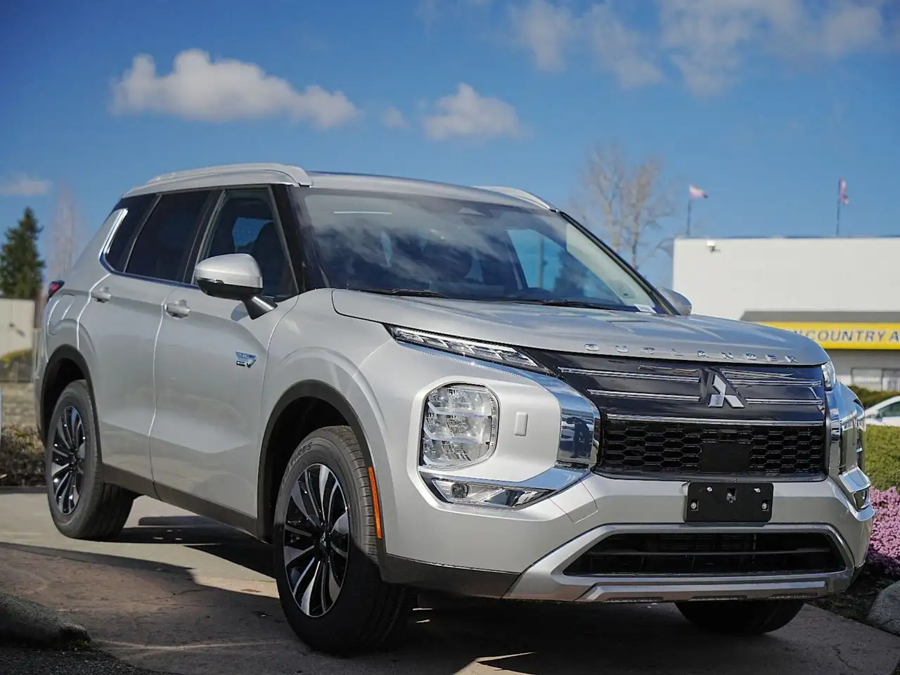 Mitsubishi Outlander снимка Mitsubishi Outlander