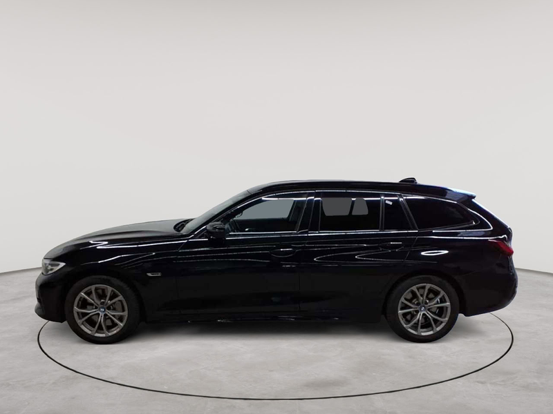 BMW 330 330e Touring Aut. Sport Line Navi SHZ LED — photo 6