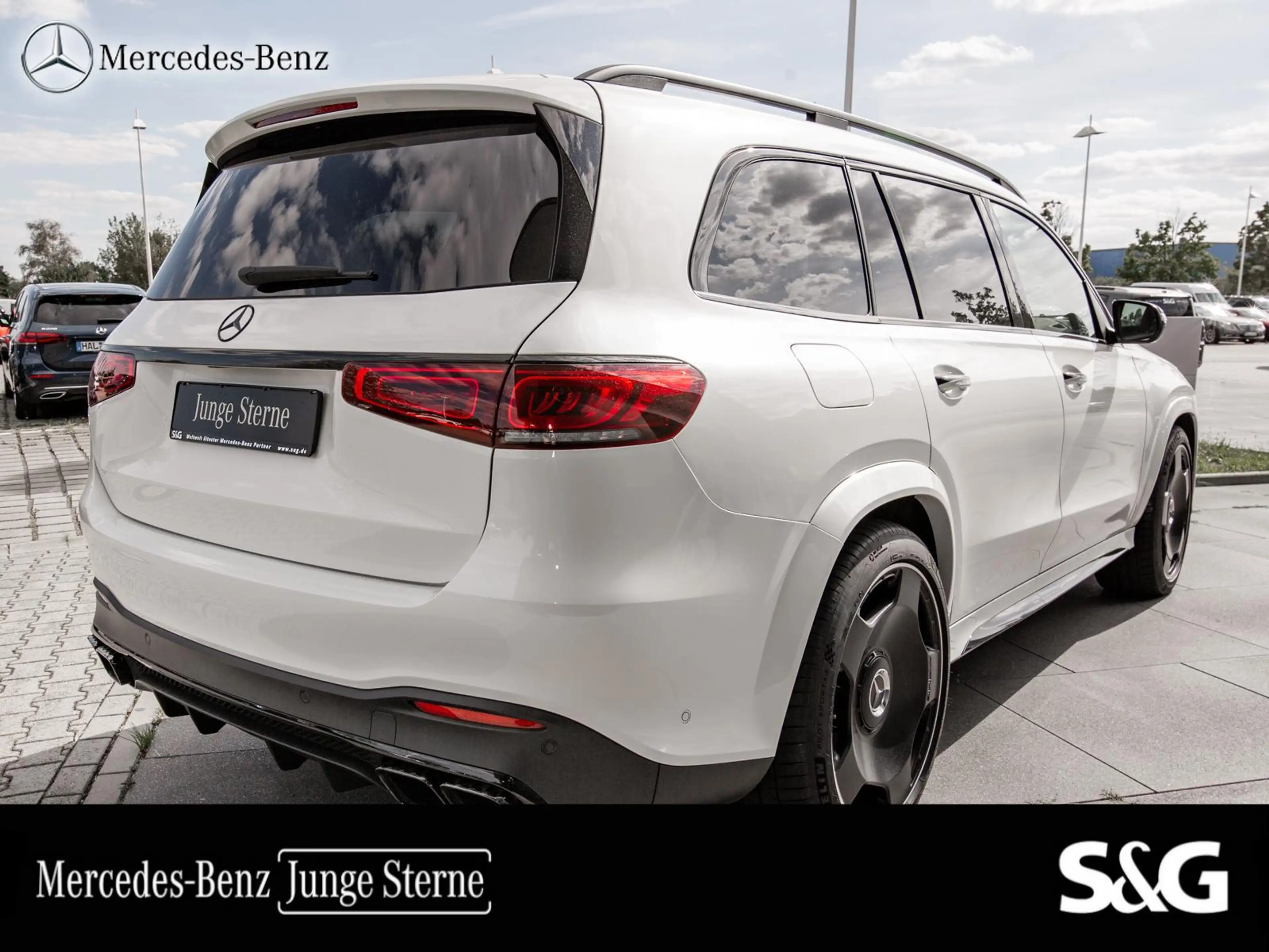 Mercedes-Benz GLS 63 AMG 4M+ HUD+Panoschieb.+360°+AHK+M-LED — photo 4