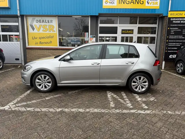Volkswagen Golf view 7
