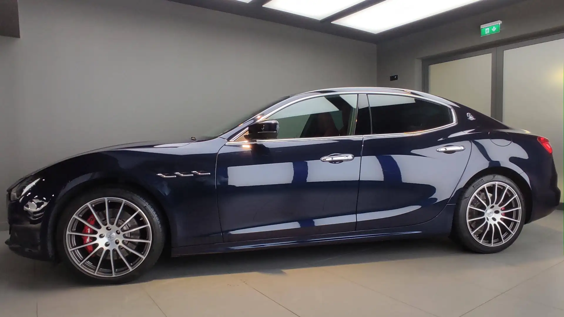 Maserati Ghibli Ghibli 3.0 V6 350 Blau - 2