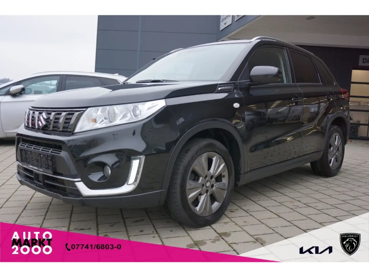Suzuki Vitara 1.0 Boosterjet Allgrip Comfort Aut. DAB Kamera Schwarz - 1