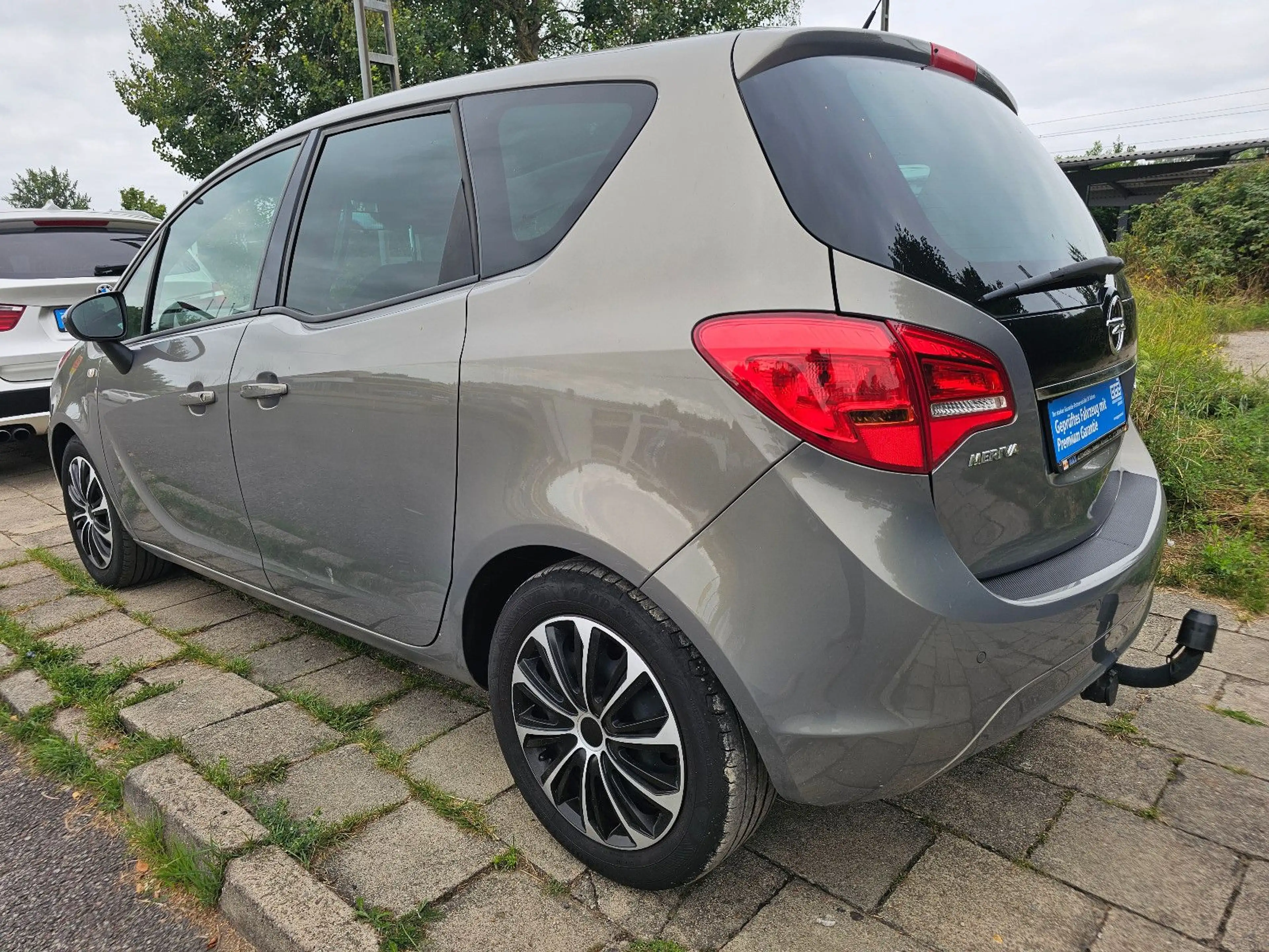 Opel Meriva B Design Edition — photo 6