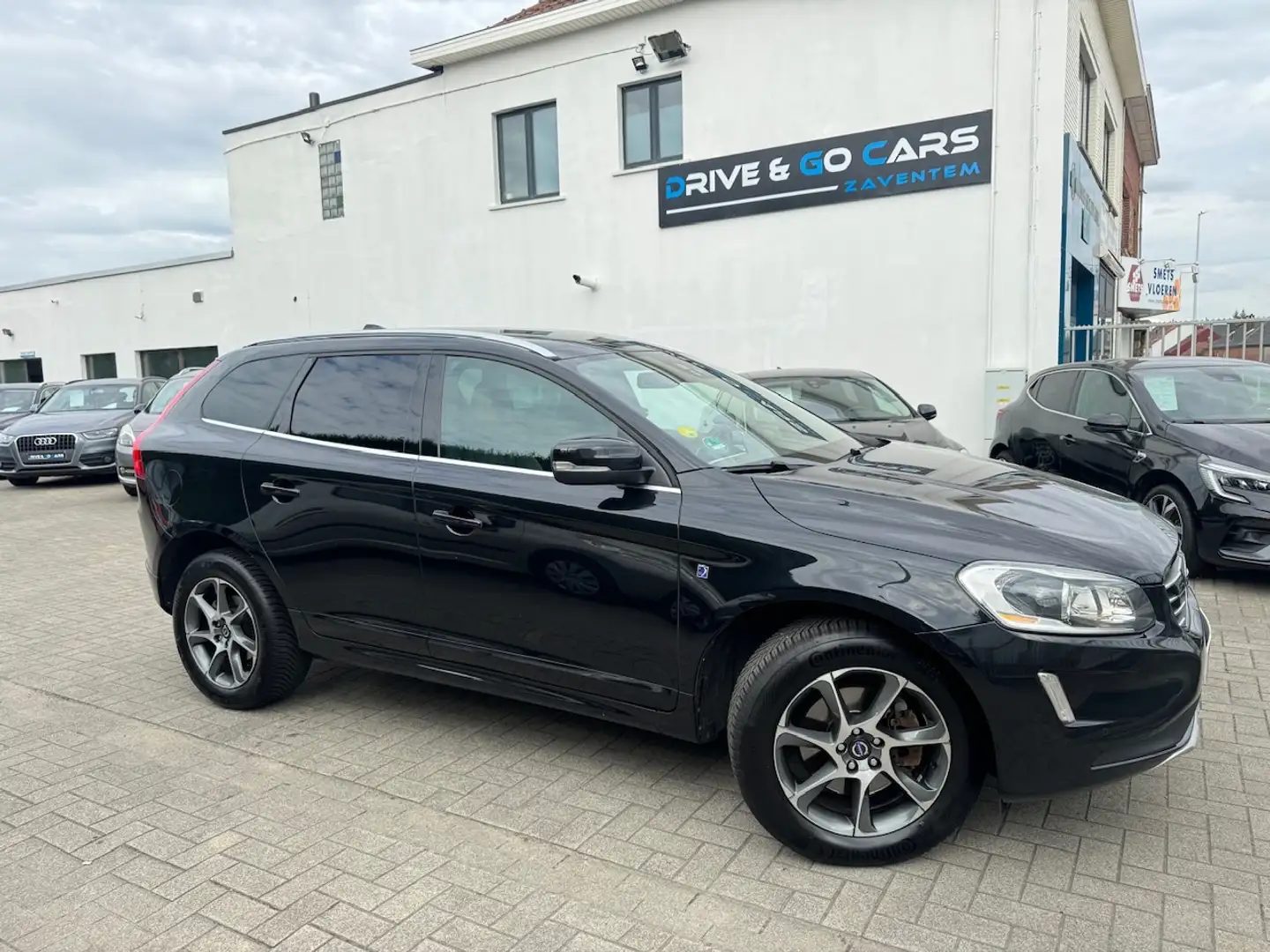 Volvo XC60 XC60 D4 Geartronic Ocean Race ** TOP STAAT ** !! Noir - 1