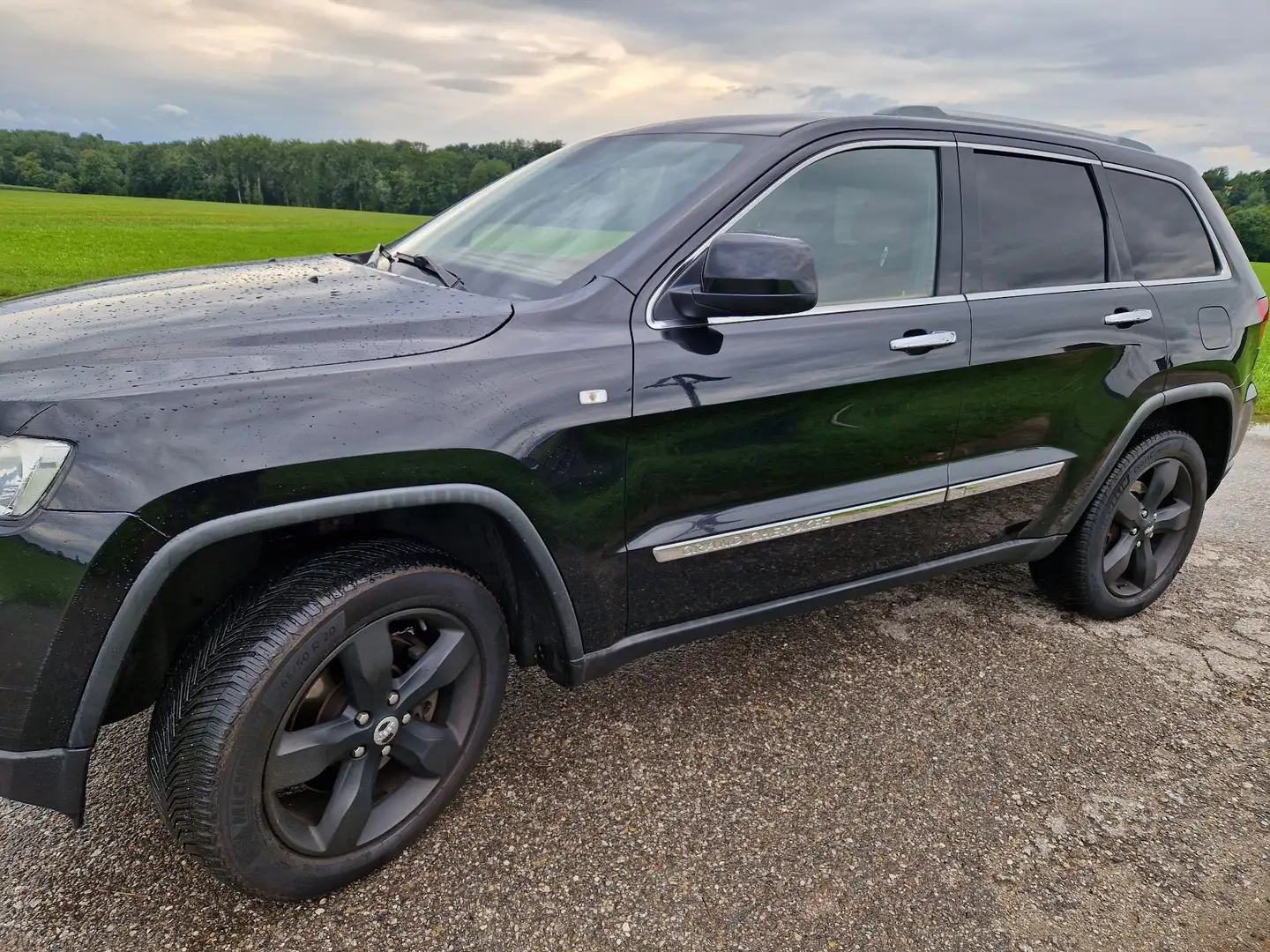 Jeep Grand Cherokee 3,0 Overland CRD - 2
