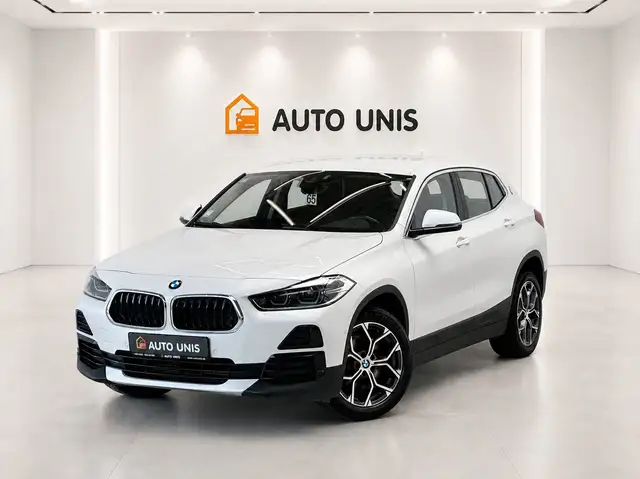 Bmw X2 sDrive18i Benzin Aut | Navi Cam LED | 1.Hand