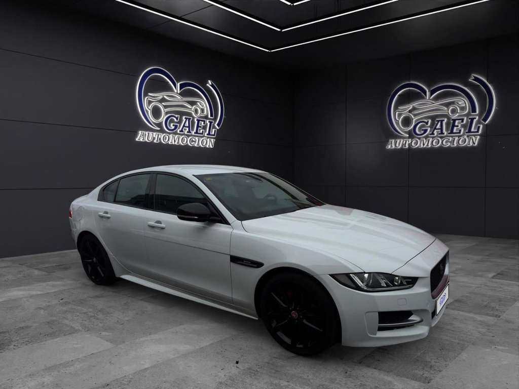 2016 Jaguar XE