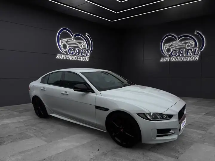 Jaguar XE 2.0 Diesel R-Sport Aut AWD 2016