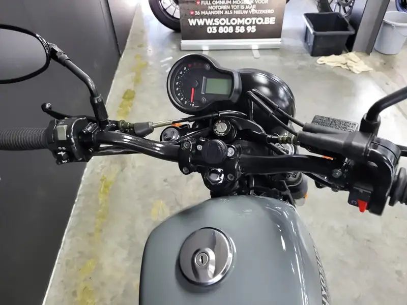 Hyosung Aquila 125 - foto 4