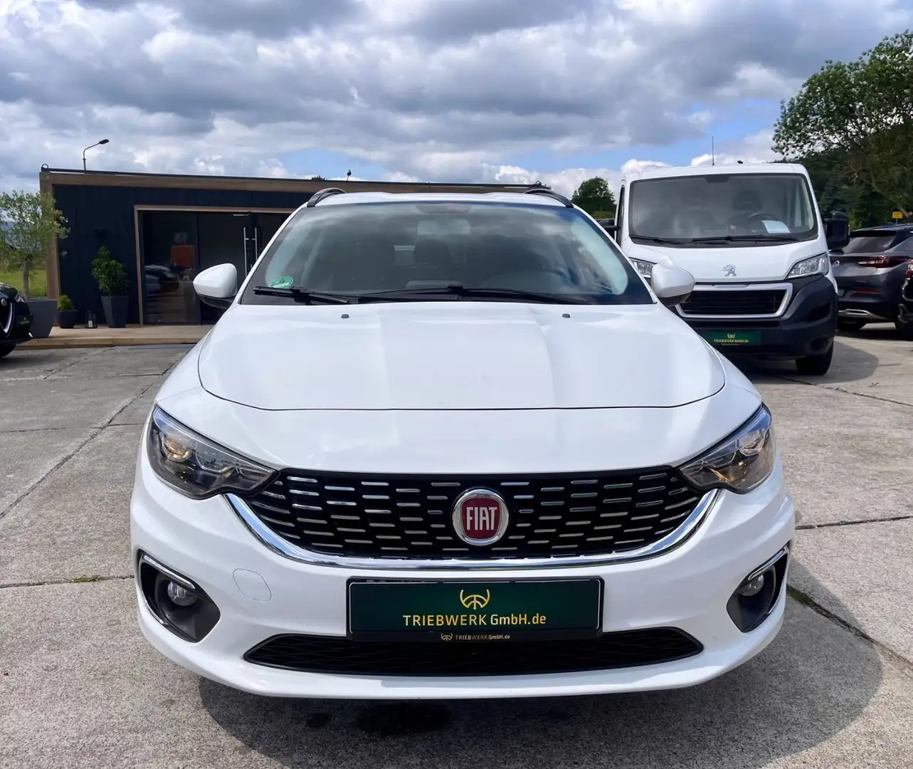 Fiat Tipo Lounge Navi Kamera AHK DAB 120PS Tüv neu Wit - 2