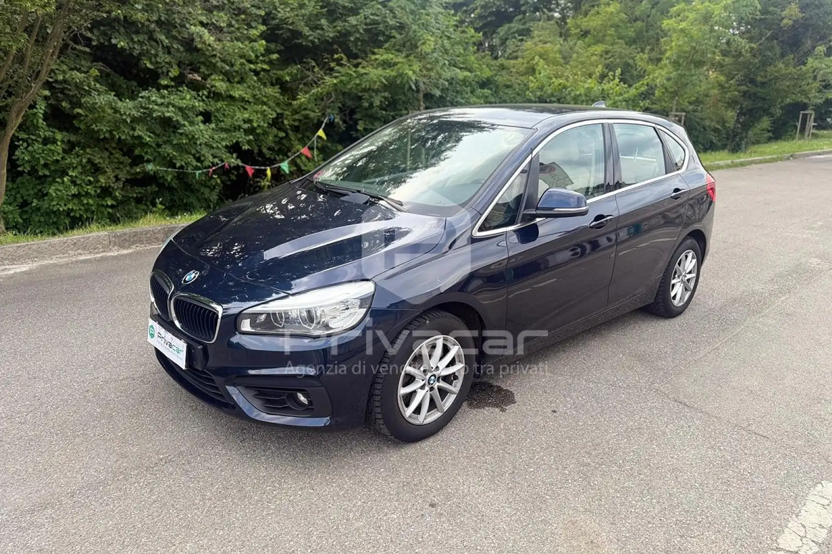 BMW 220 220d xDrive Active Tourer Luxury aut. Modrá - 1