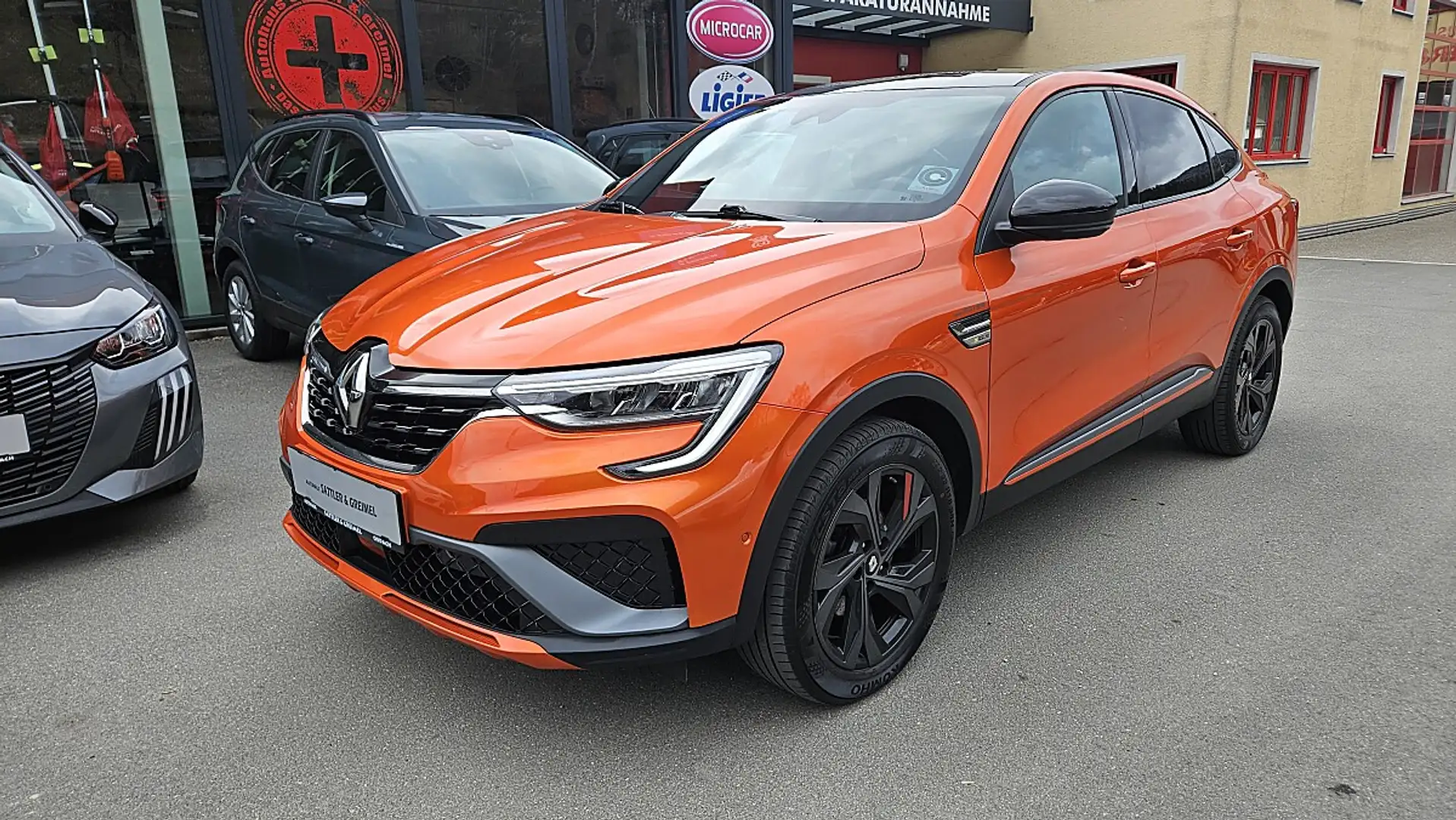 Renault Arkana E-Tech Hybrid 145 R.S.Line Aut. Orange - 2