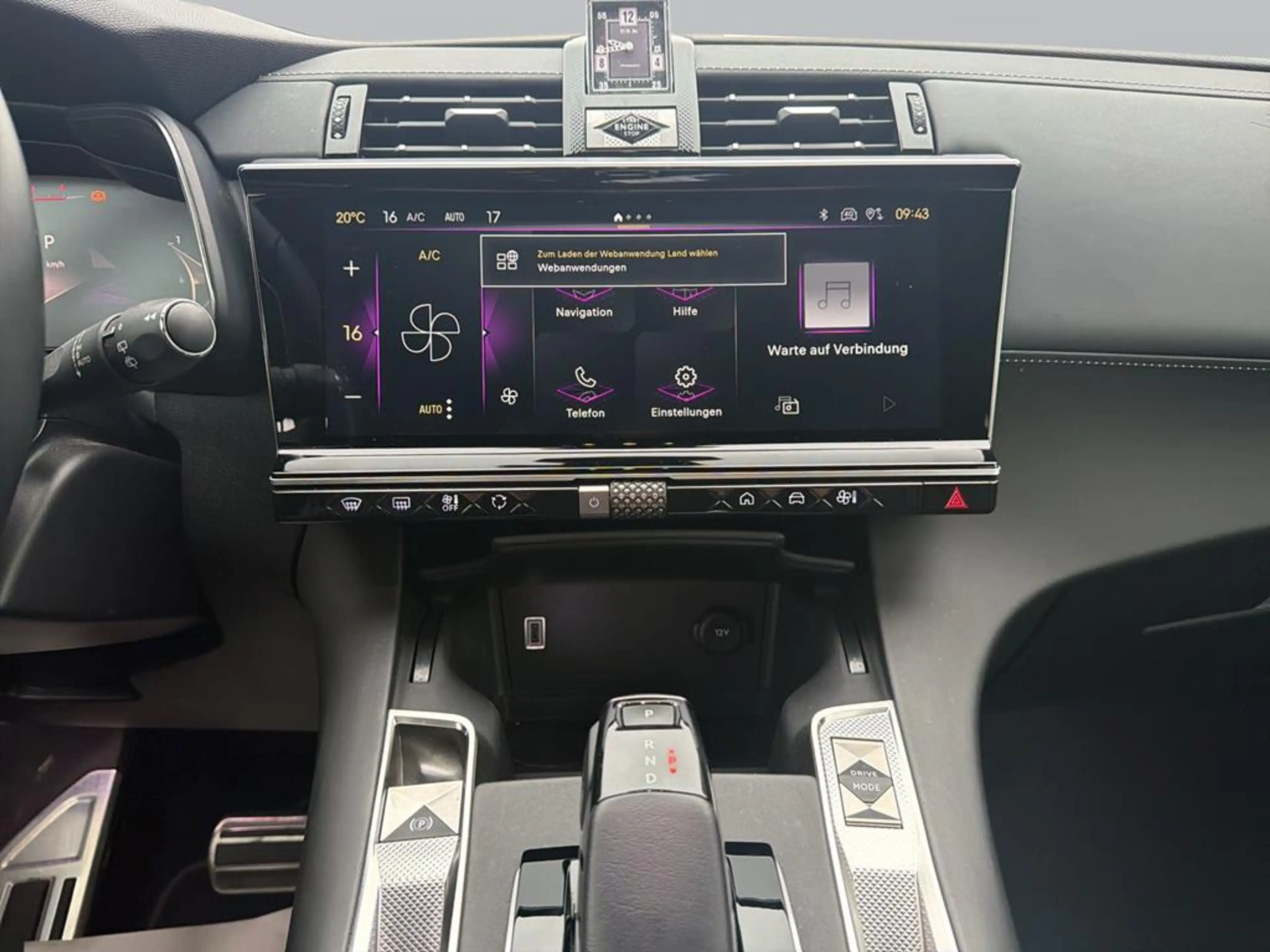 DS Automobiles DS 7 Opera Blu HDI 130 — photo 14