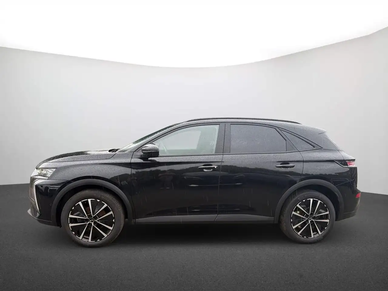 DS Automobiles DS 7 2024