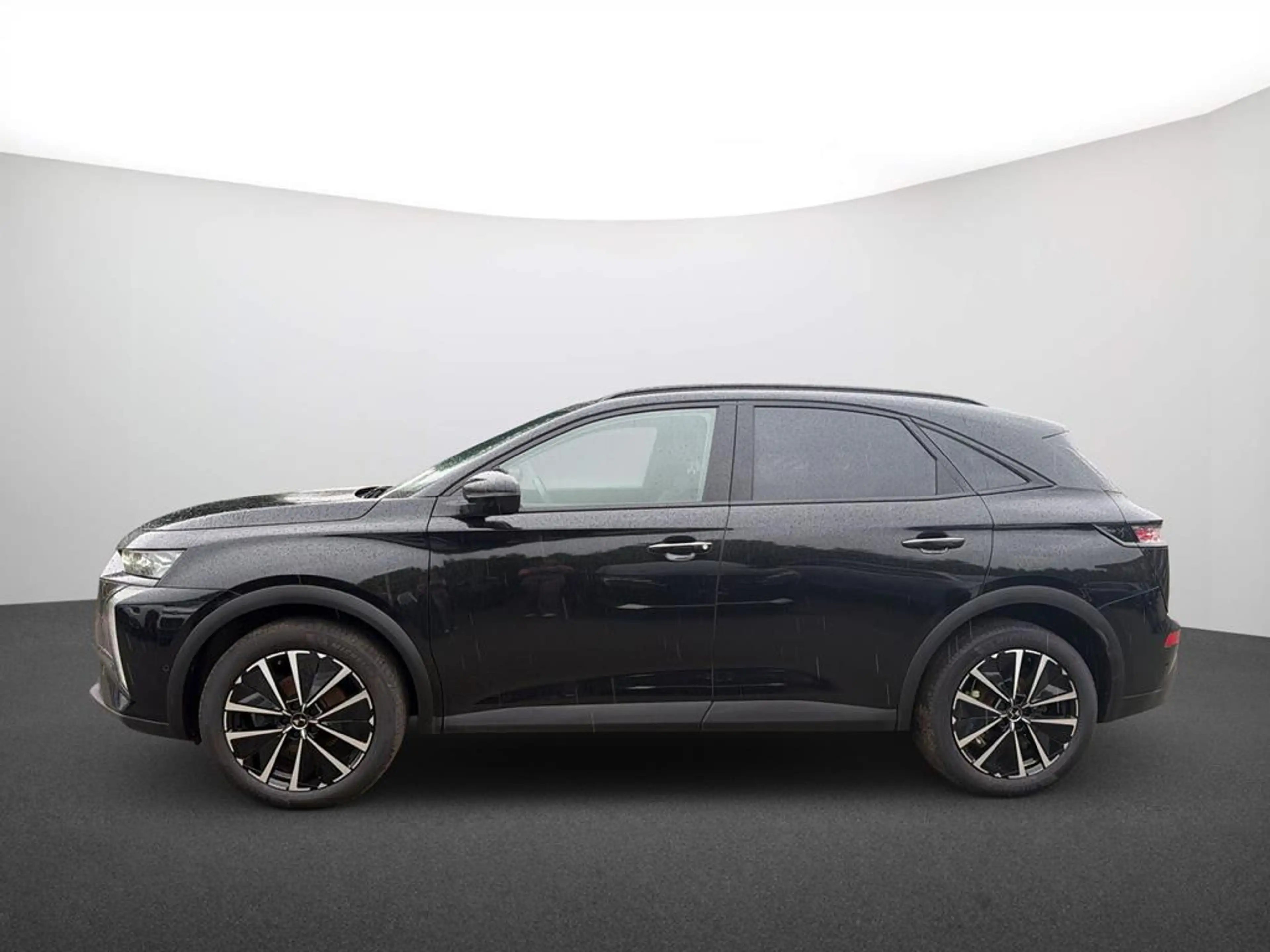 DS Automobiles DS 7 Opera Blu HDI 130 — photo 5