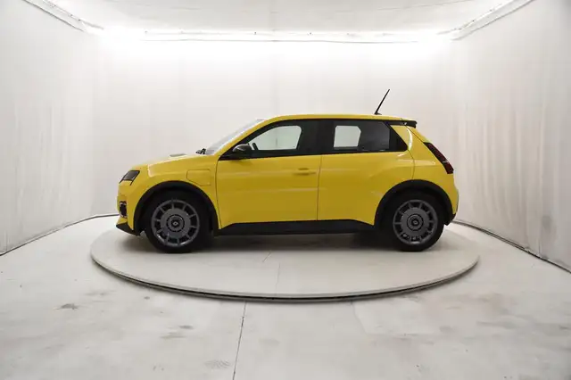 Renault R 5 view 2