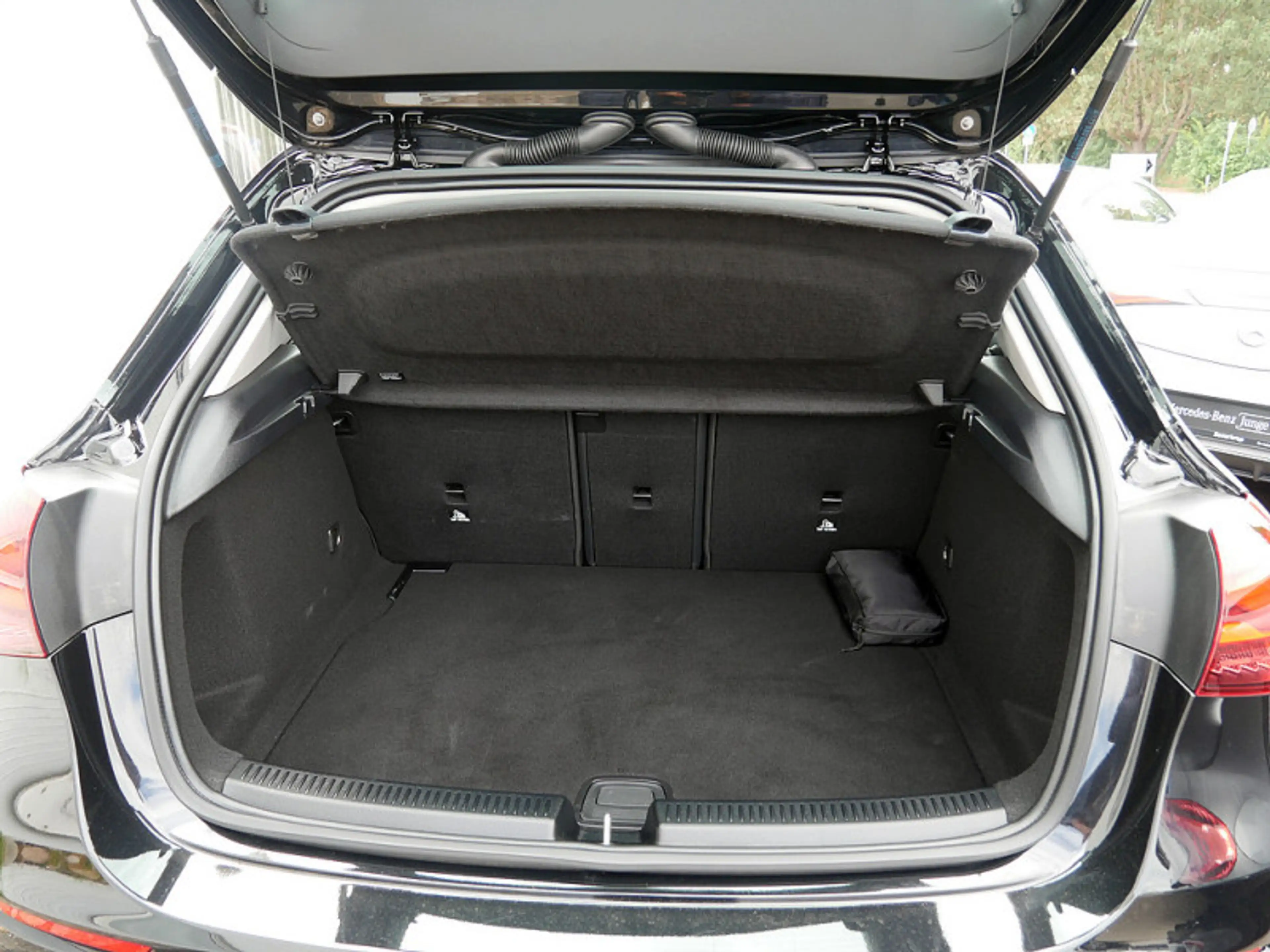 Mercedes-Benz A 180 , PROGRESSIVE KAMERA SPUR PDC SHZ — photo 11