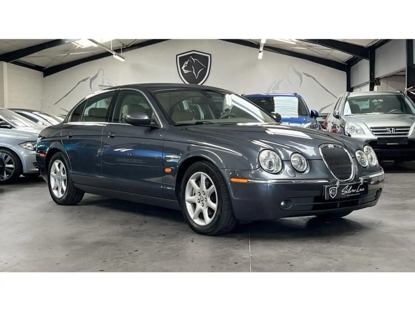 Jaguar S-Type 3.0 V6 238 EXECUTIVE / BOITE AUTO ZF6 PHASE 3 / HISTORIQUE DISPONIBLE Grau - 1