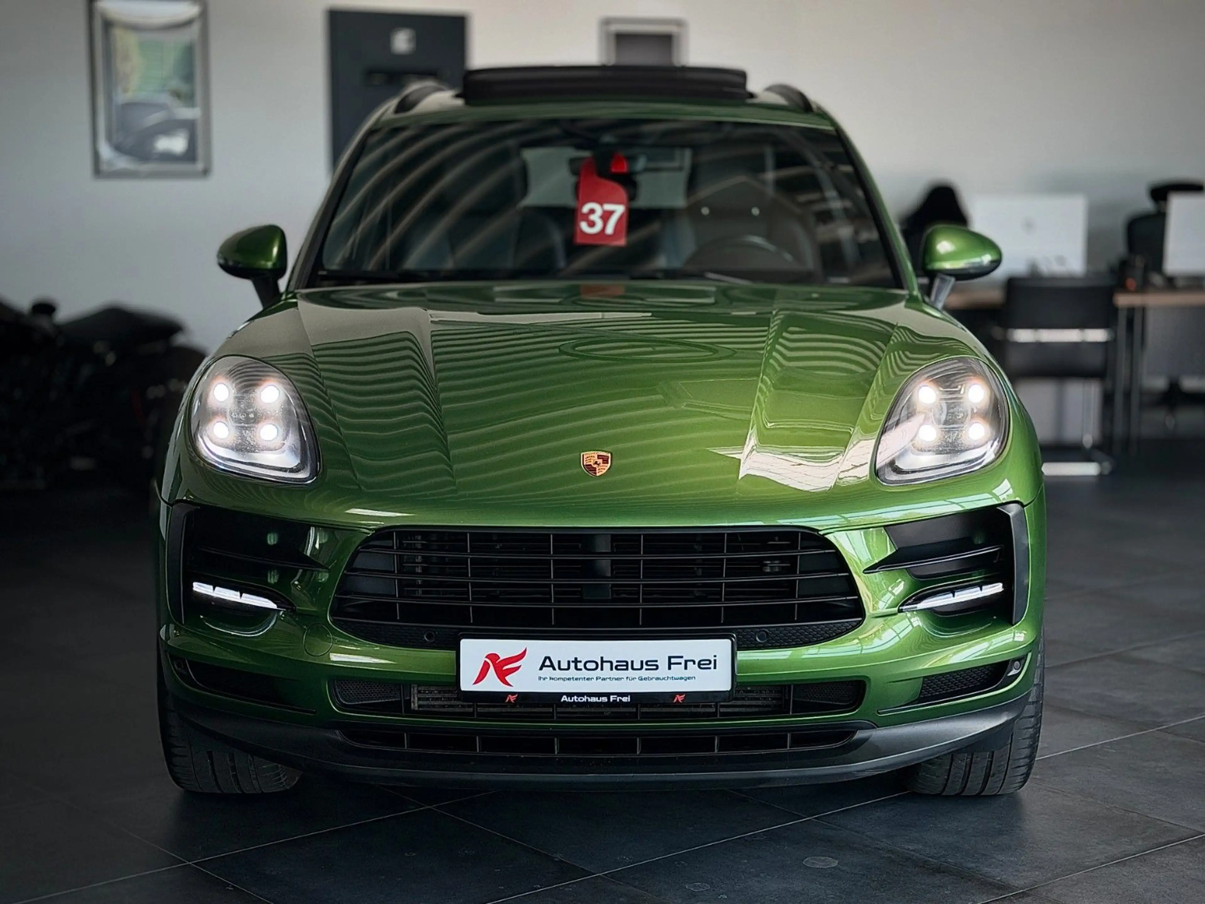 Porsche Macan *1.Hand*Pano*BOSE*Carplay*DAB+*AHK-Elektr* — photo 5