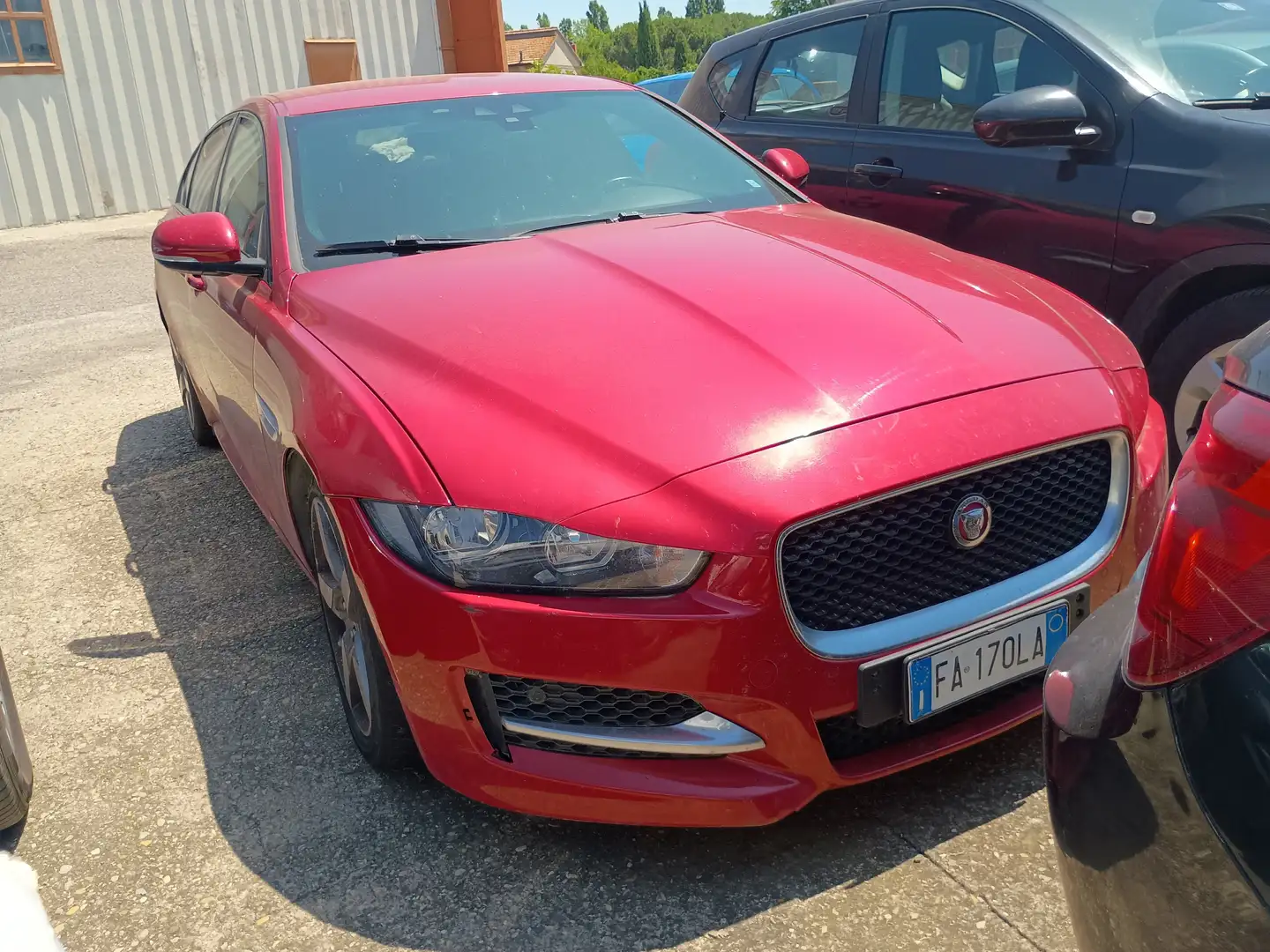 Jaguar XE XE 2.0d Rosso - 2
