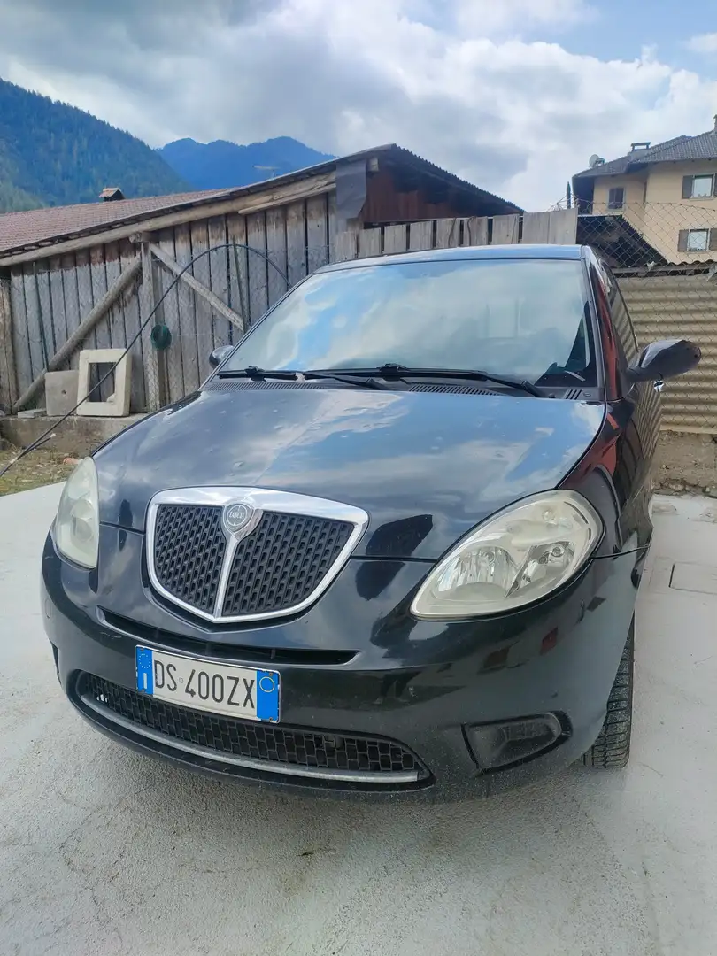 Lancia Ypsilon Ypsilon II 2007 1.3 mjt 16v Argento Noir - 2