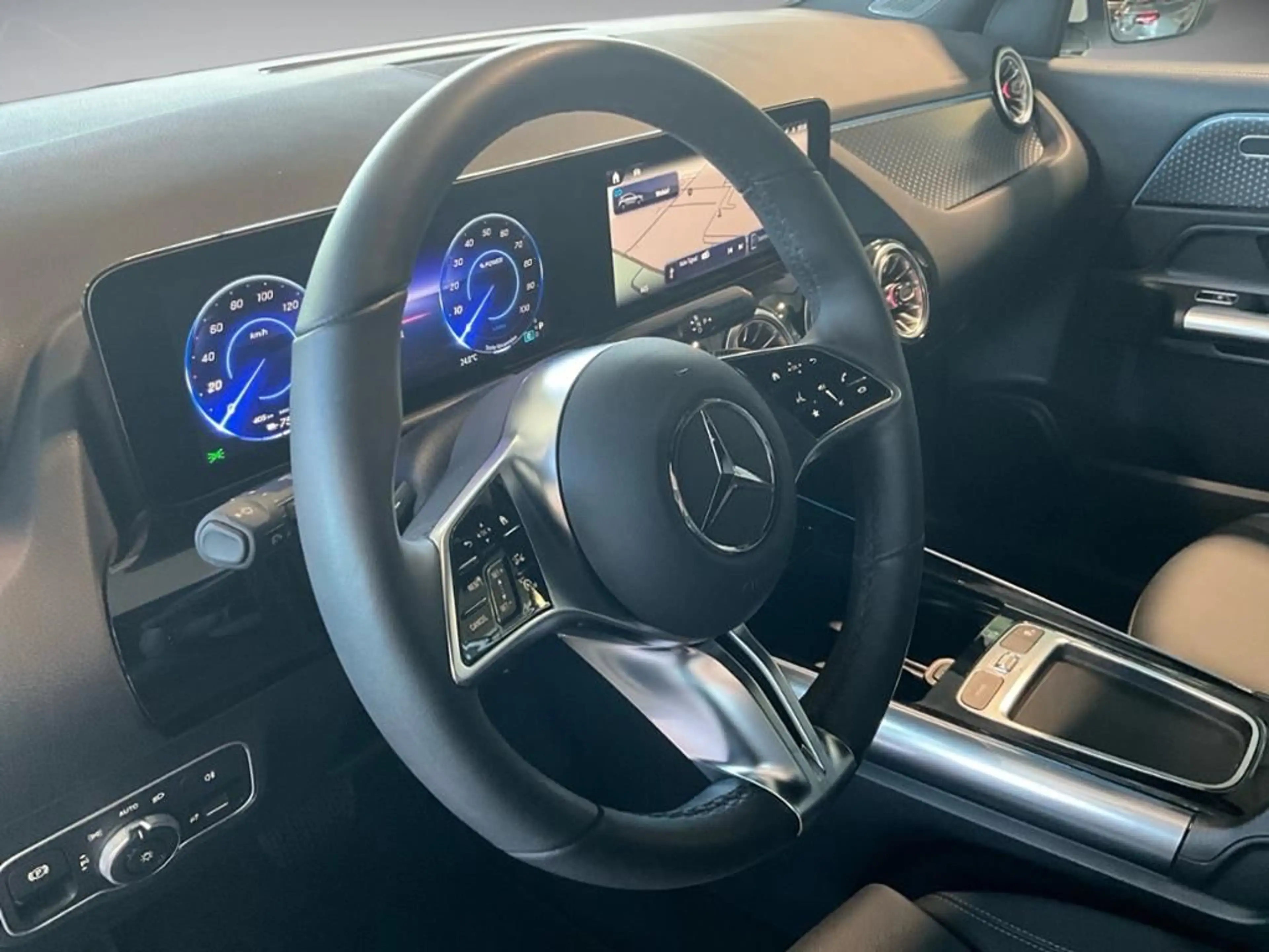 Mercedes-Benz EQA 250+Progressive AUT Kam. KlimaA LED LM PDC — photo 9