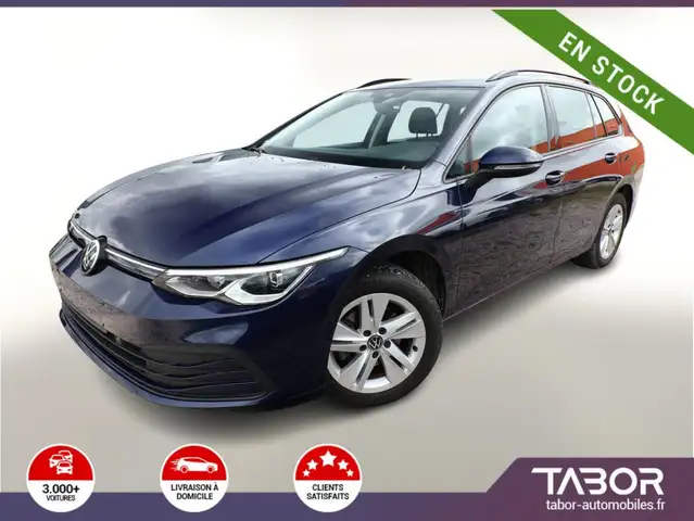 Volkswagen Golf VIII 1.5 eTSI 130 DSG Life GPS