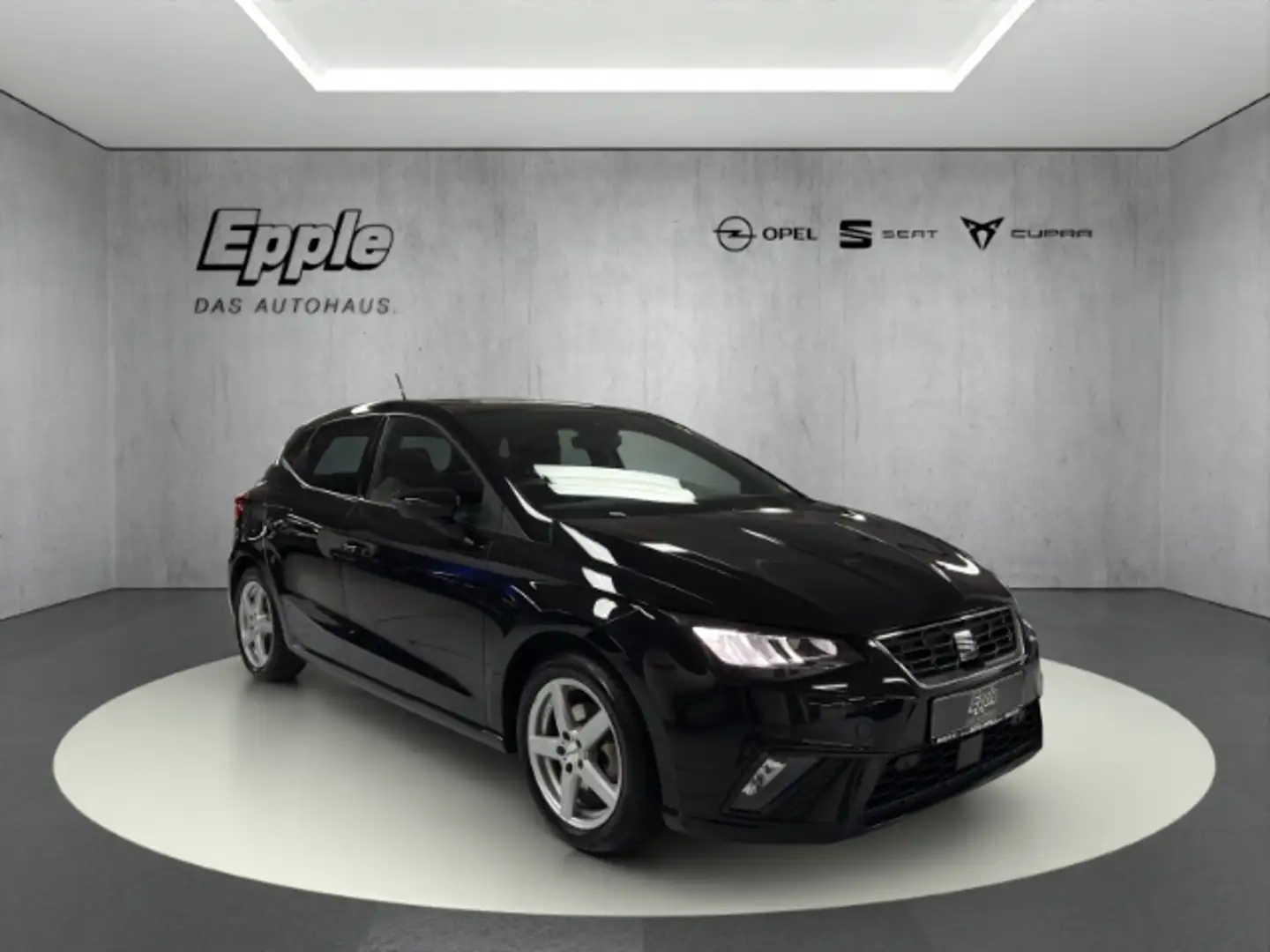 SEAT Ibiza FR 1.5 TSI DSG Navi LED ACC Klimaaut. Winterpaket Schwarz - 1